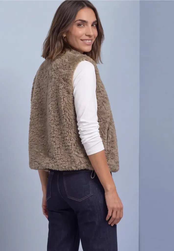 gilet fausse fourrure street one