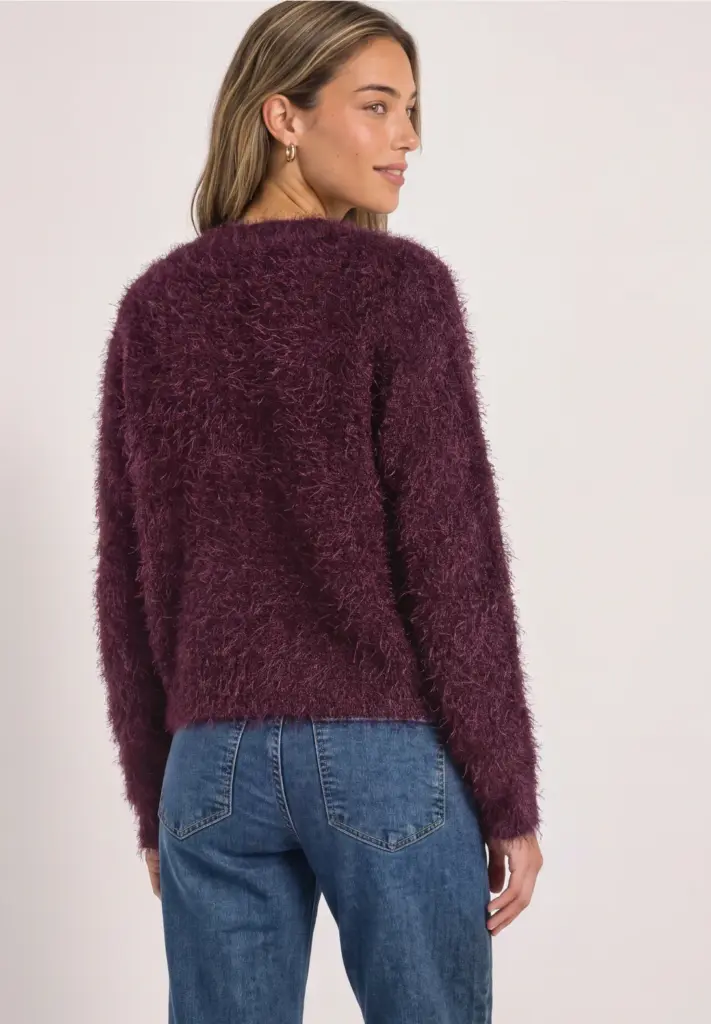 pull bordeaux street one