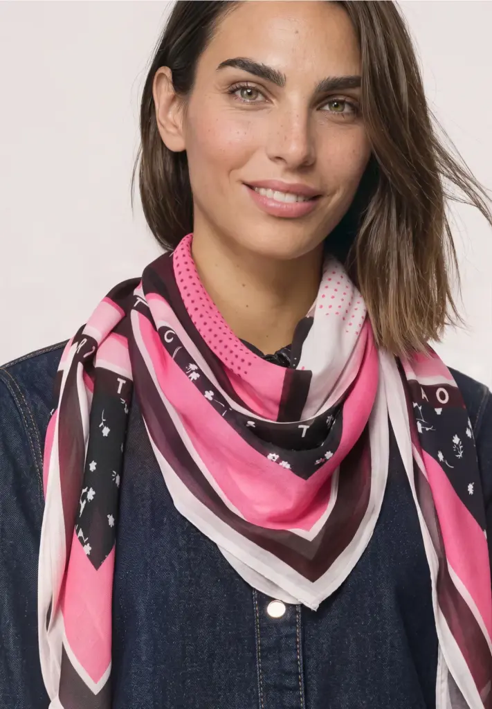 foulard carrÉ street one